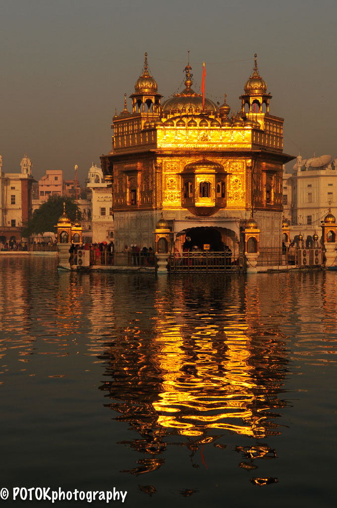 Amritsar-Golden-Temple-5857.JPG