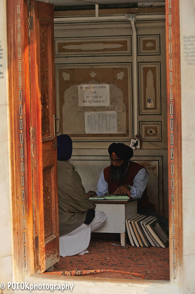 Amritsar-Golden-Temple-5781.JPG