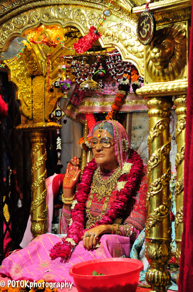 Amritsar-Mata-Lal-Devi-Mandir-6031.JPG