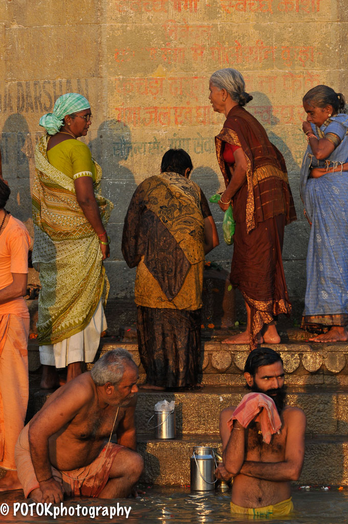 Varanasi-Ganga-rituals-3726.JPG