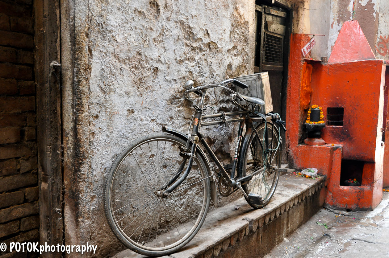 Varanasi-bicycle-0301.JPG