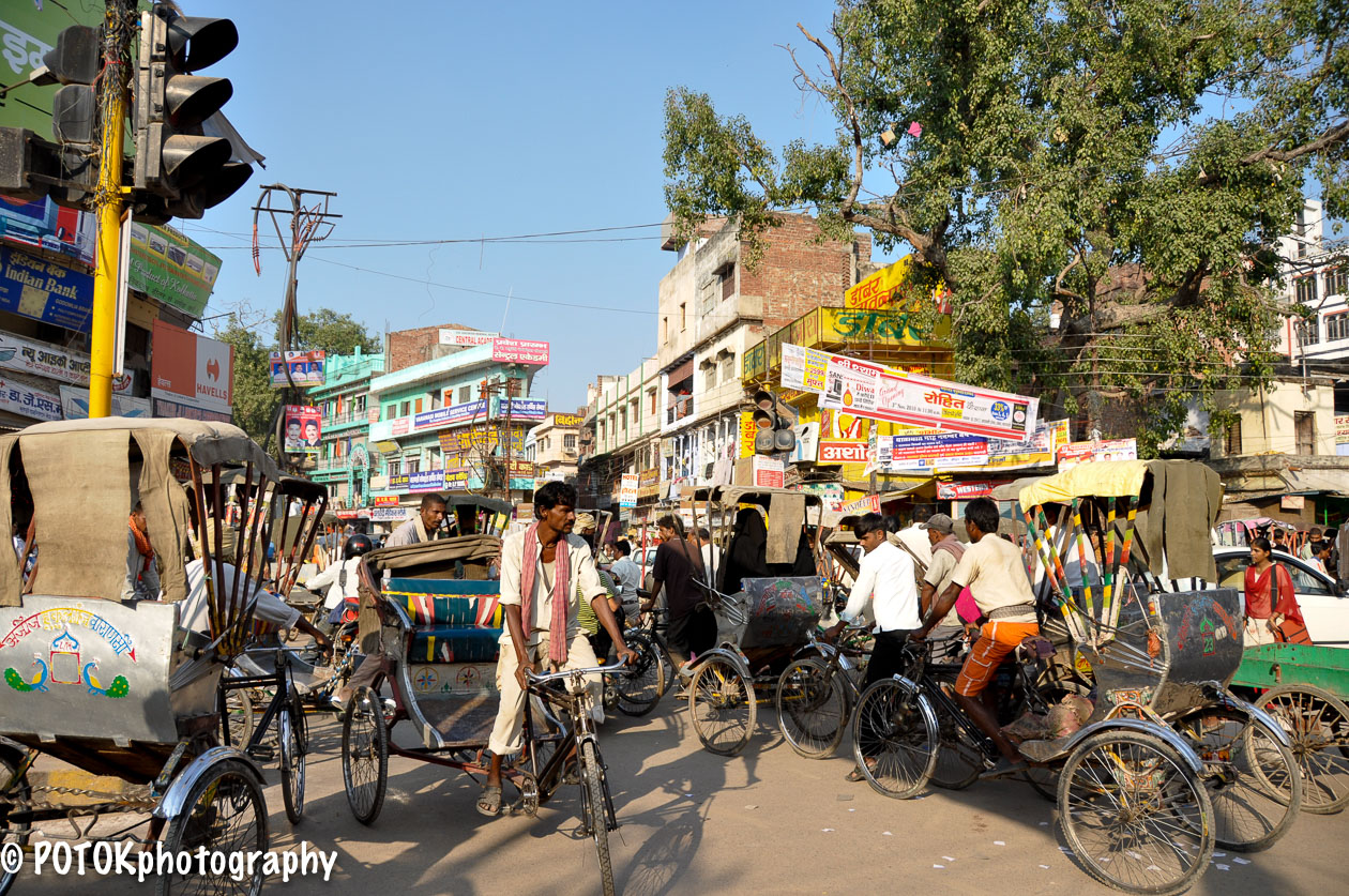 Varanasi-streetview-0403.JPG